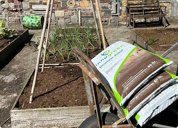 Bodem voorbereiden moestuin | Dr. Botani